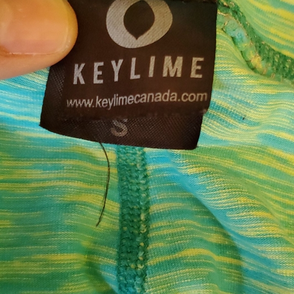 Lot of athletic tights/pants/capris - Picture 5 of 11